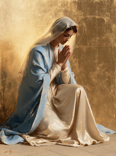 Virgin Mary in Prayer — Prayer in the Gold of Long Folds